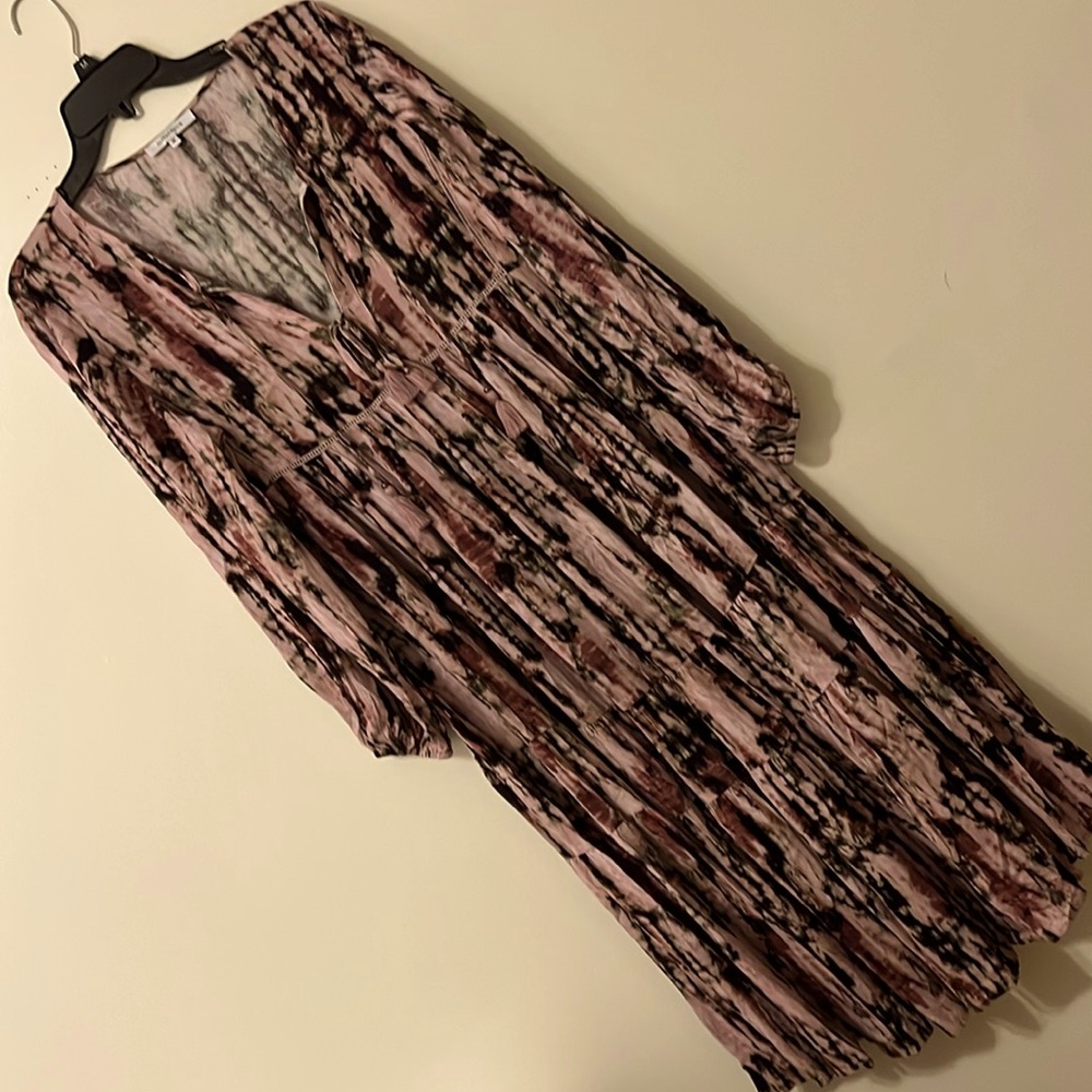 Long dress with long sleeves v neckline with attached tie flowy tiered skirt